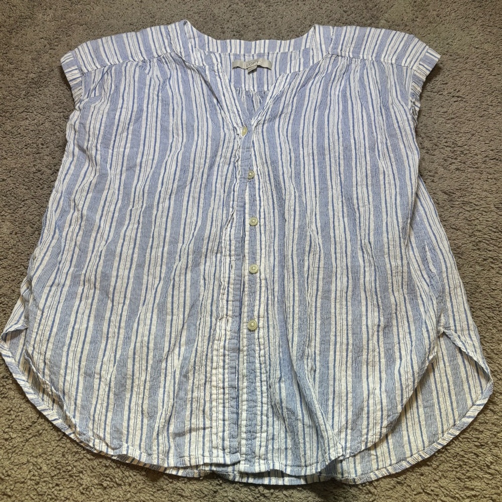 Women LOFT White and Blue Flutter Sleeve Button Down Shirt